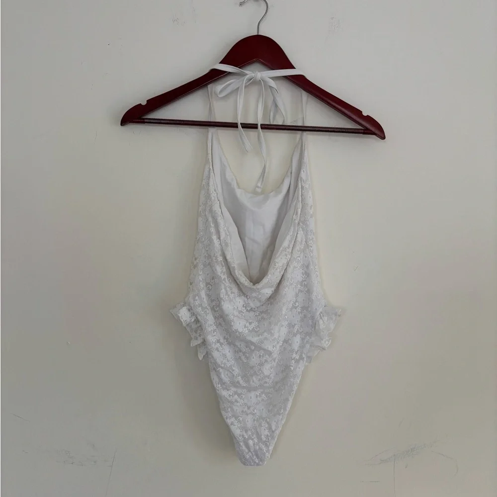 Free People Baben white lace one piece swimsuit - medium - Picture 4 of 5